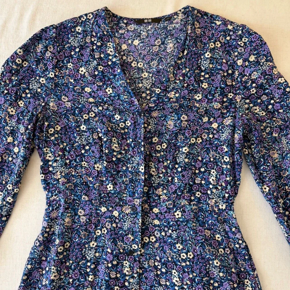 Uniqlo Floral Midi Dress Womens Small Purple blue Rayon Button Front cottagecore